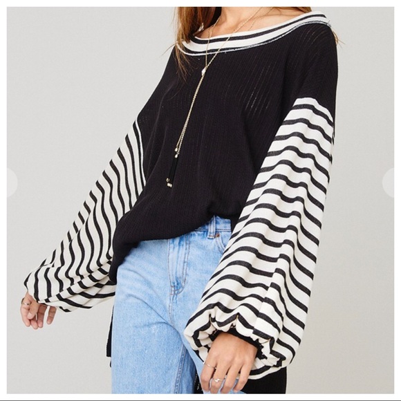 ✨LAST ONES✨Fabulous neck striped tunic top - Picture 5 of 6